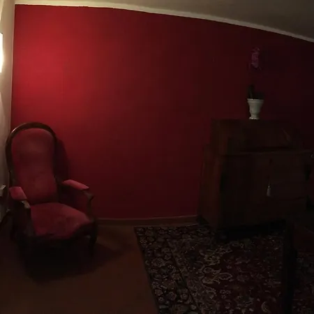 فندق مبيت وإفطار Relais Castei Del Garda