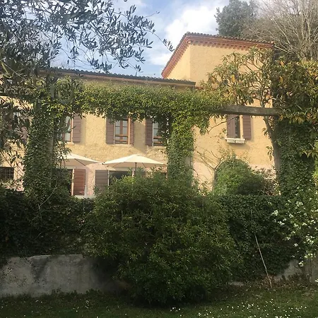 فندق مبيت وإفطار Relais Castei Del Garda